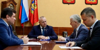 Спикер Брянской облдумы Валентин Суббот провёл встречу с представителями общероссийского профсоюза военнослужащих - Стародубский Вестник