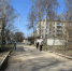 Учреждения системы образования нашего округа приступили к уборке прилегающих территорий. - Стародубский муниципальный округ